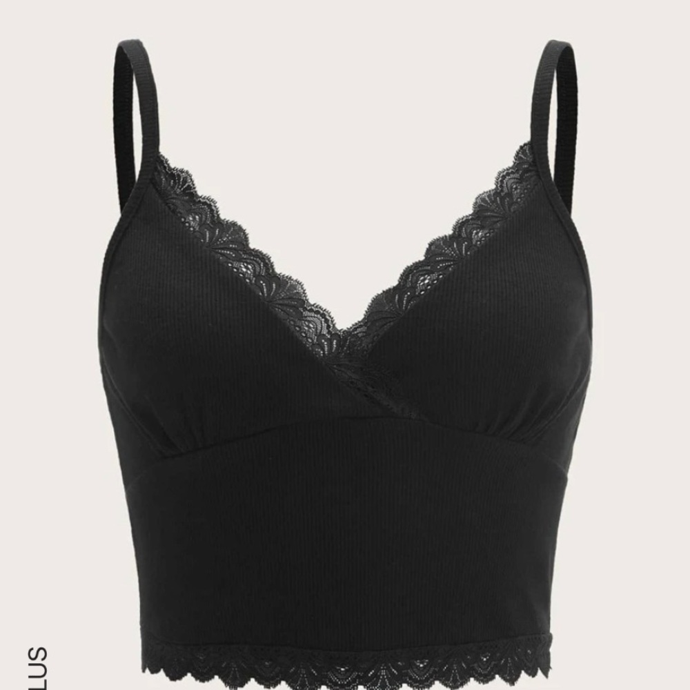 us Contrast Lace Crop Cami Top